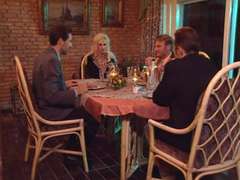 Man die toekijkt, Dubbele penetratie, Rijpe lesbienne