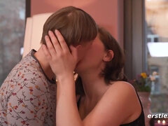 Amatööri, Isot tissit, Vibraattori, Saksalainen, Lesbo, Itsetyydytys, Ajeltu, Lelut