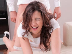 Kuřba, Brunetka, Latinské, Přírodní prsa, Různé pohledy, Vyhublá, Teenka, Kozičky