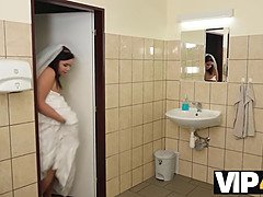 Большая жопа, Измена, Пухленькие, Платье, Европейки, Хд, Натуральные сиськи, Свадьба
