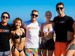 Arsch, Blasen, Frau frau mann, Handjob, Hardcore, Zierlich, Jungendliche (18+), Flotter dreier