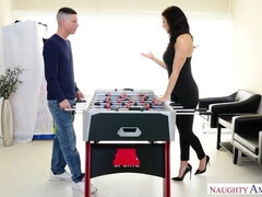 デカ尻, 黒人, フェラチオ, チン, 足フェチ, ハードコア, ストッキング, オッパイの