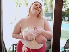 Bbw, Velký zadek, Blondýna, Jídlo, Hd, Masturbace, Venku, Sólo