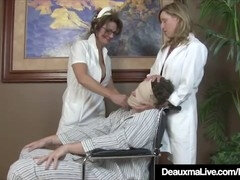 エロ熟女, 眼鏡, 手コキする, 巨大, 淫乱熟女, 母, オッパイの, ユニフォーム