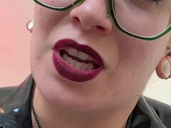 Amatör, Bdsm, Dominans, Femdom, Futanari, Latex, Pov, Rödhårig