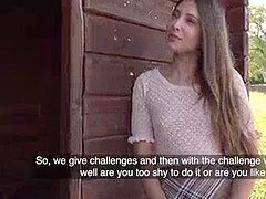 Amatør, Pik sutte, Brunette, Sædskud, Tjekke, Udendørs, Offentlig, Realitet