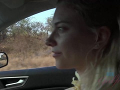 Bikini, Blondine, Give finger, Orgasme, Lille kvinde, Mager, Sprøjter, Bryster