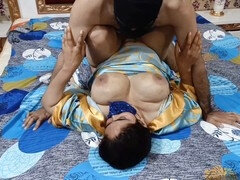 ぽっちゃり, デカ尻, 彼氏, 手コキする, インド人