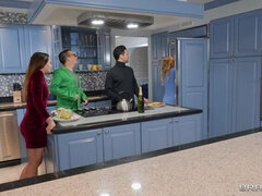 BRAZZERS Slutty Tiffany Squirts Guests at Potluck Party