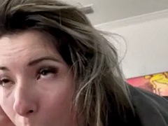 Amatør, Britisk, Brunette, Par, Sædskud, Håndjob, Billig tøs, Sutte