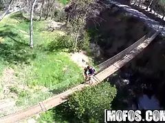 Hd, Venku, Na veřejnosti