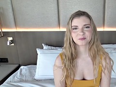 Leie, Blasen, Latina, Pov, Rasiert, Ablutschen, Jungendliche (18+), Titten