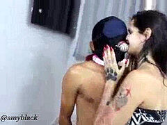 Dominando escravo ativo e deixando ele comer meu cuzinho e lamber a pr�pria porra dos meus pezinho - Bland10 - Completo no red