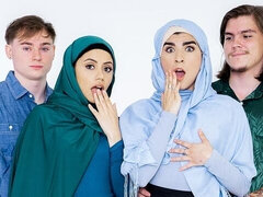 18, Arabisk, Stor rumpe, Stor kukk, Bakfra, Naturlige bryster, Tenåring, Pupper