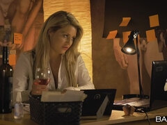 Chica, Mamada, Británico, Consolador, Penetracion con dedos, Lamidas, Perforación, Coño