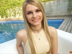 Blond, Pijpbeurt, Lul, Hardcore, Hd, Tiener, Tieten likken