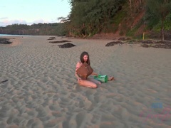 Plaža, Bikinke, Fafanje, Rjavolaska, Girlfriend, Očala, Nude, Nogavice
