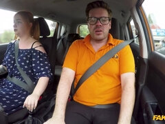 Bbw stor vacker kvinna, Stora tuttar, Avsugning, Bil, Långt ner i halsen, Fet, Pigtails, Rödhårig