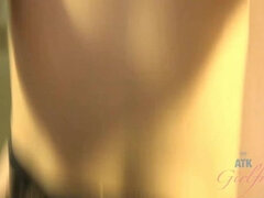 Blasen, Braunhaarige, Fussjob, Freundin, Nylon, Zierlich, Pov, Muschi