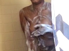 Amateur, Belle grosse femme bgf, Noire, Rondelette, Noir ébène, Douche, Webcam