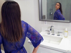 Amatør, Sædskud, Pik, Komme på ansigtet, Køkken, Massage, Olie, Lille kvinde