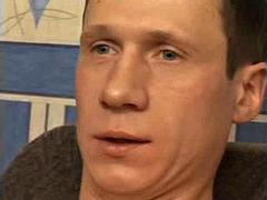 In den arsch, Blondine, Serbisch