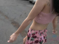 Strand, Pik sutte, Brunette, Orgasme, Udendørs, Offentlig, Fisse, Sprøjter