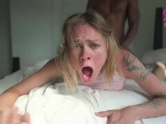Amateur, Sucer une bite, Cocu, Gym, Humiliation, Interracial, Monstre, Pute