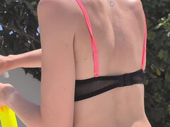 Amateur, Bikini, Gode, Hard, Masturbation, Rousse roux, Maigrichonne, Solo