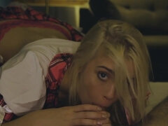 Blondine, Pik sutte, Universitet, Datter, Beskidt, Fetish, Skolepige, Teenager