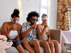 Bikini, Gruppo, Olio, All'aperto, Festa, Piercing, Piscina   biliardo, Figa