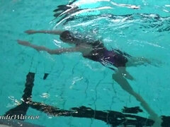 Amateur, Bondage domination sadisme masochisme, Blonde, Femelle, Hd, Piscine, Public, Solo