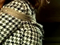 Bondage, Brunett, Påklädda, Kvinna, Sätta munkavle på, Bunden