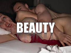 Store pupper, Bløtkake, Hardcore, Milf, Serbier, Dusj, Tattovering, Pupper