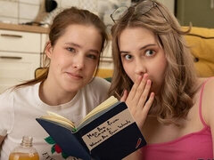 18, Anál, Veľké péro, Kuřba, Na psíka, 2 ženy 1 muž, Prirodzené prsia, Kozičky