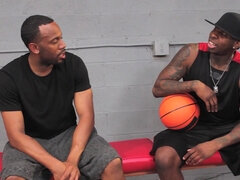 Leie, Braunhaarige, Spermaladung, Interrassisch, Latina, Reif, Milf, Muschi