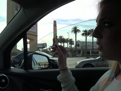 Leie, Blondine, Fussjob, Jeans, Lingerie, Höschen, Piercing, Pov