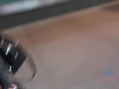 Pijpbeurt, Handbeurt, Kut duiken, Ruw, Roken, Spuiten, Tieten likken, Vibrator