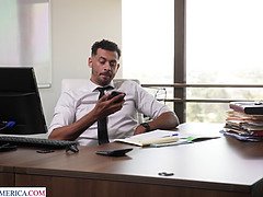 Μεγάλα βυζιά, Πίπα, Χύσιμο, Γάλλος, Ηδ, Τέρας, Πραγματικότητα, Φωνάζοντας