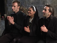 Obciąganie, Brunetka, Cycata, Bielizna, Dojrzałe, Nylon, Cycki, Mokry