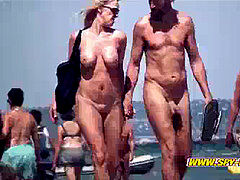 Beach, public-nudity, milfs