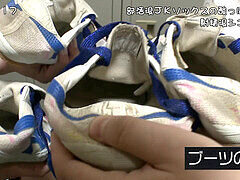 Third installment of Japanese gang enjoying foot sniffing (Japanese audio)