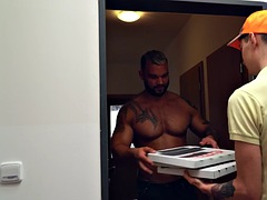 Muscular jock bareback fucks skinny twink asshole after blowjob
