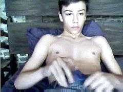youthfull teen jack in cam