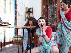 18 летние, Большая жопа, Минет, Собачьи, Две девушки, Натуральные сиськи, Молоденькие, Сиськи