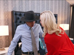 Kenzie Taylor cheats on her husband with his private detective