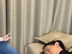 Stopala fetiš, Jeans, Milf