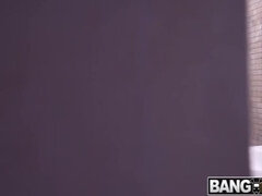 Tette grandi, Tettona, Venire in bocca, Da dietro, Mamma che vorrei scoparmi, Punto di vista pov, Rasata, Sculacciata