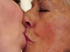 Babica, Poljubljanje, Lezbijke, Zrela, Mama
