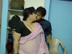 Spicy South Indian couple indulges in steamy hot sex